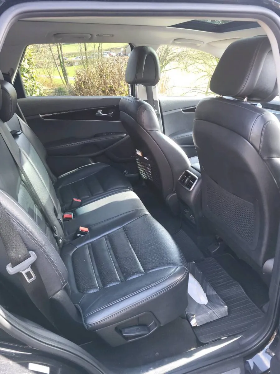 Kia sorento 2.2 crdi kx3 - Image 2
