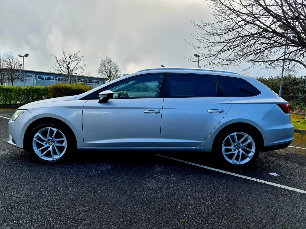 2015 SEAT LEON ESTATE 1.6TDI SE - Image 4