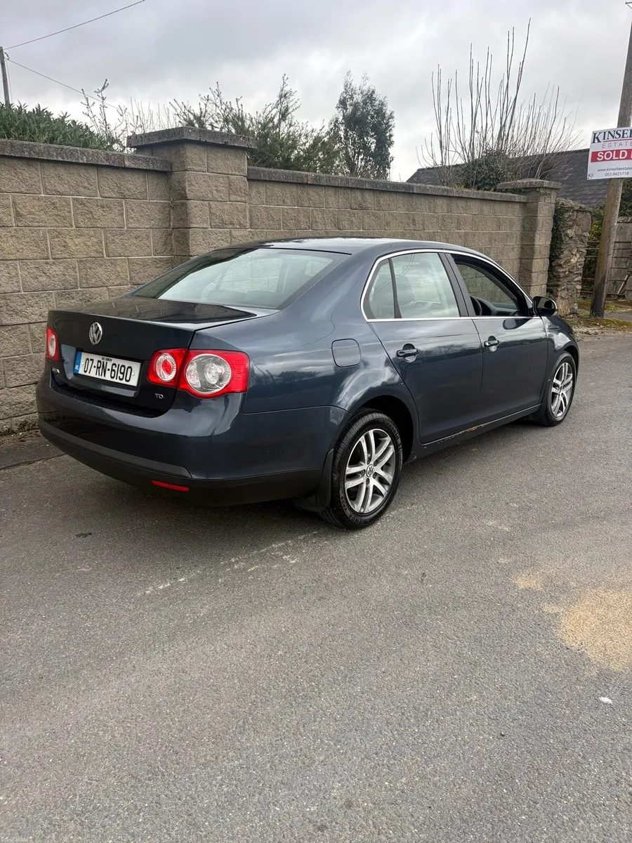 Volkswagen Jetta AUTOMATIC NEW NCT - Image 3