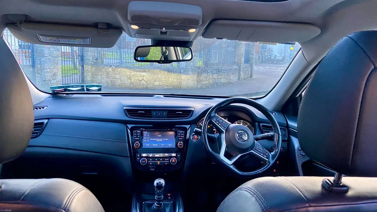 Nissan X-Trail Tekna 2018 - Image 2