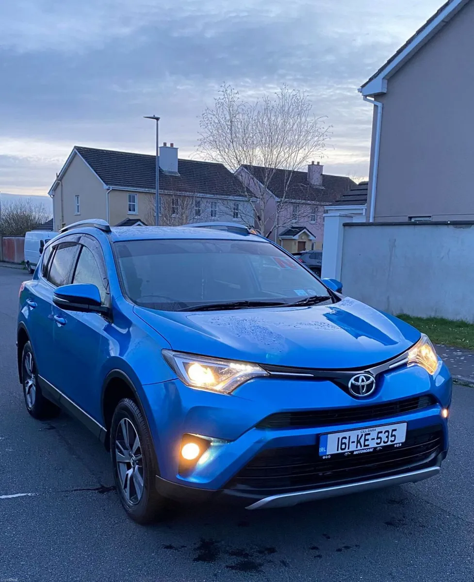 Toyota RAV4 - Image 1