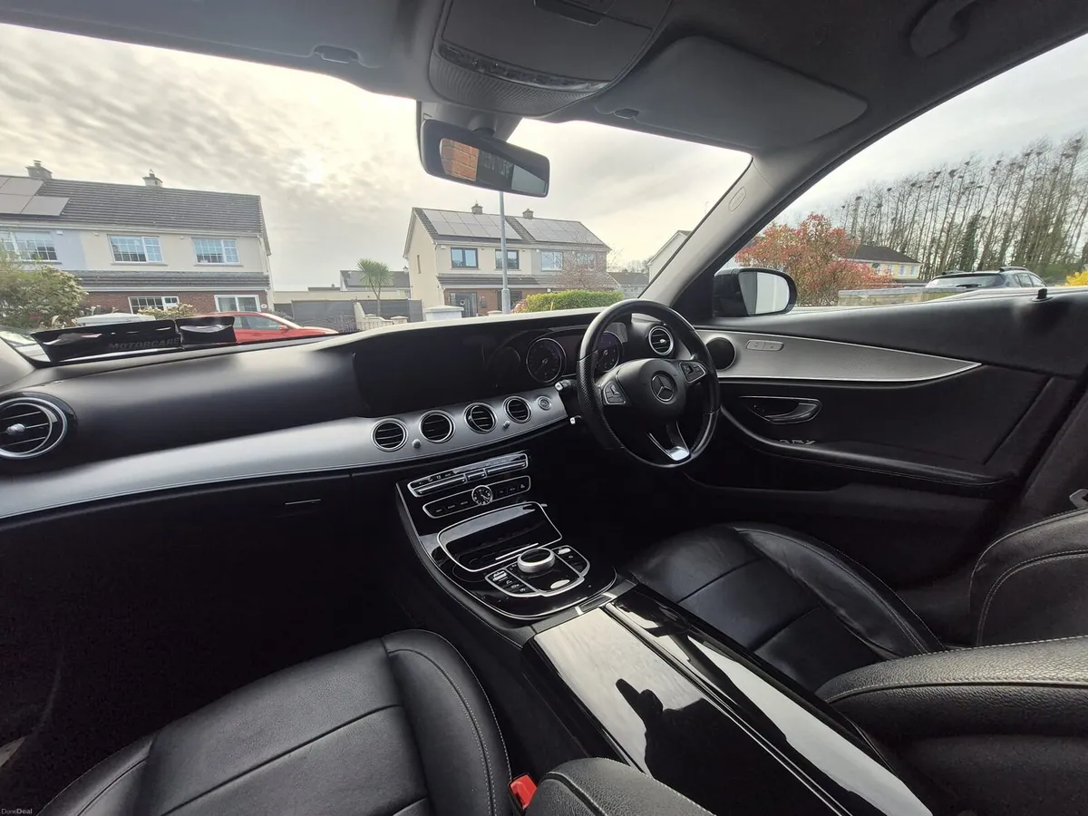 Mercedes Benz E220 ,2016 - Image 2