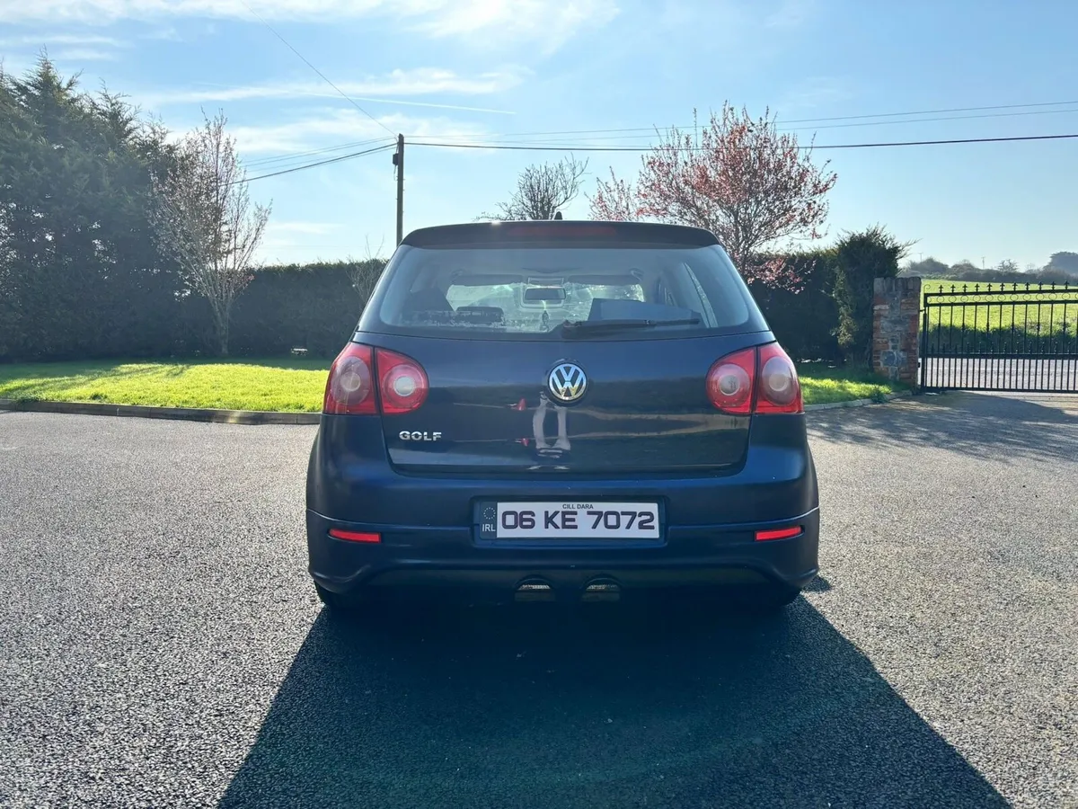 Golf mk5 - Image 2