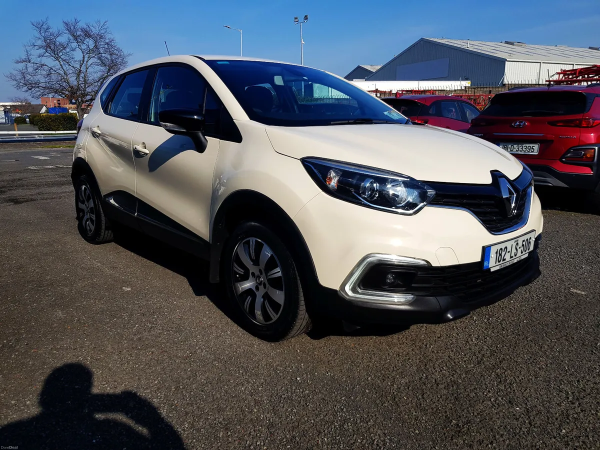 182 RENAULT CAPTUR Low KM Waranty NCT V.Clean - Image 3