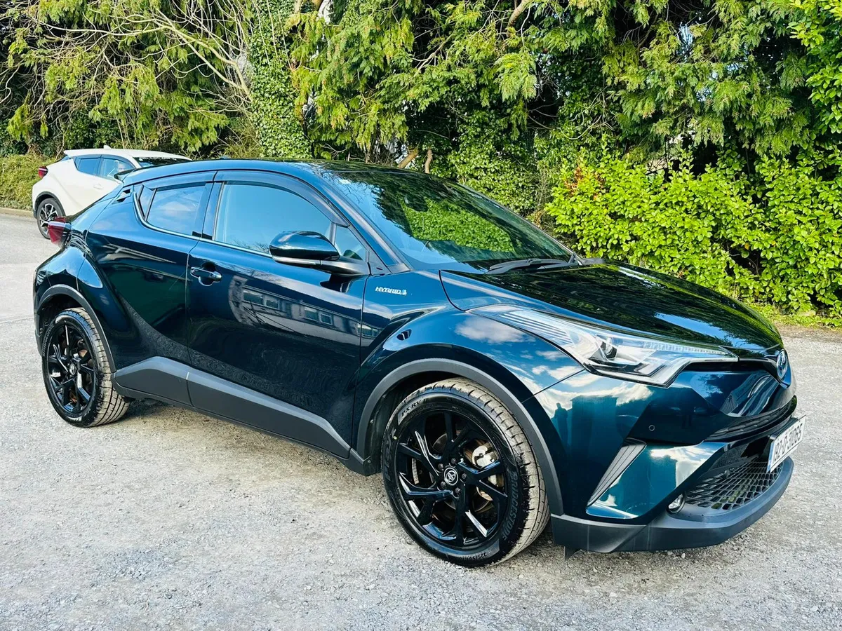 TOYOTA C-HR 2019  HYBRID  AUTOMATIC 🔥 - Image 3