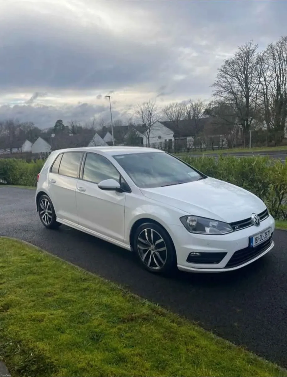 Volkswagen Golf 2016 - Image 1