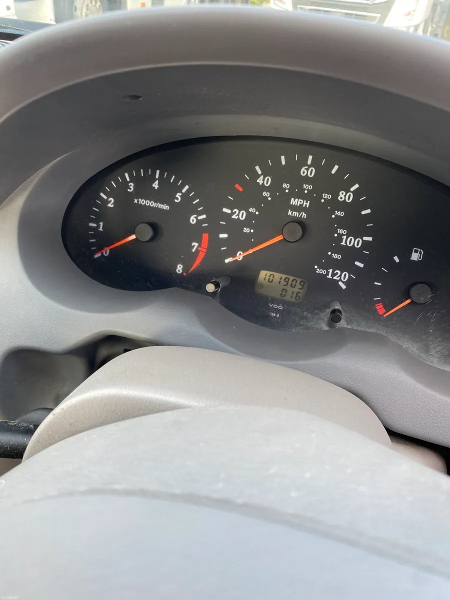 Nissan micra - Image 3