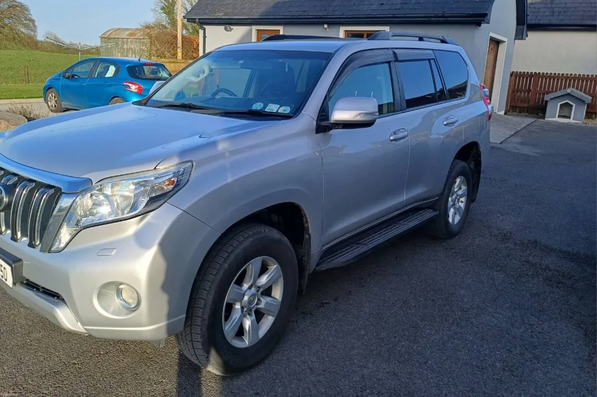 Toyota Landcruiser Auto 5 seater business edition - Image 2