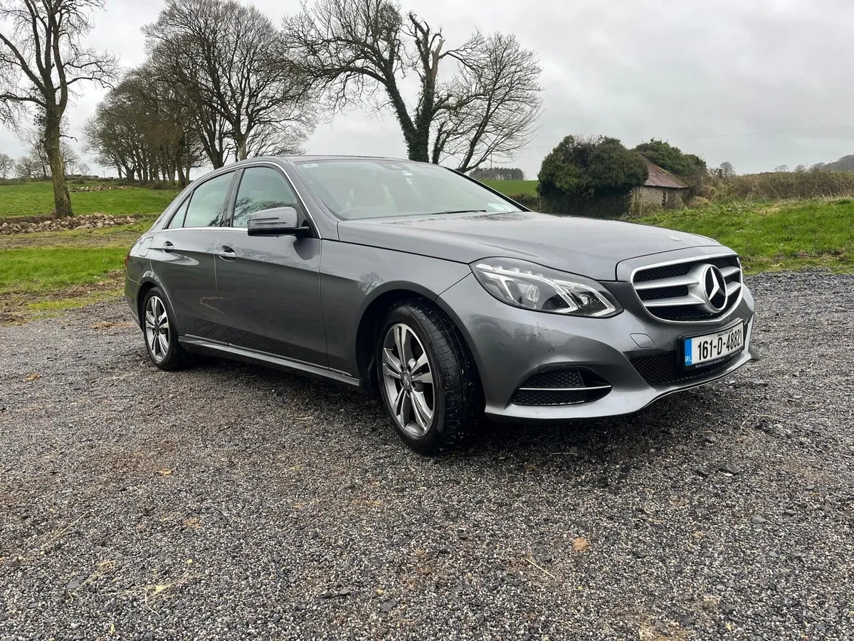 Mercedes-Benz E-Class 2016 - Image 2