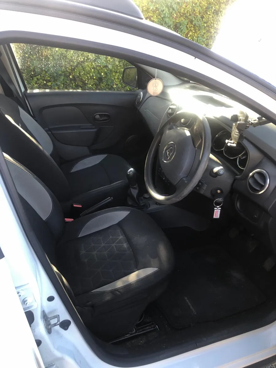 Dacia Sandero Stepway 2015 - Image 3