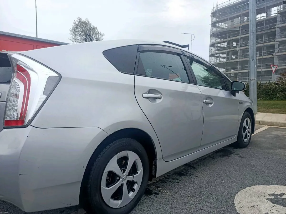 TOYOTA PRIUS 2026 - Image 3