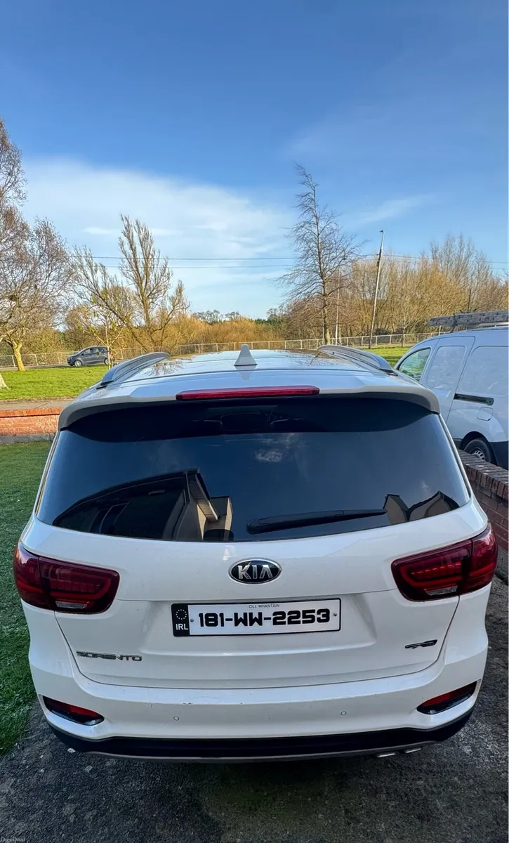 Kia Sorento GT Line (top spec) 7 seater - Image 3