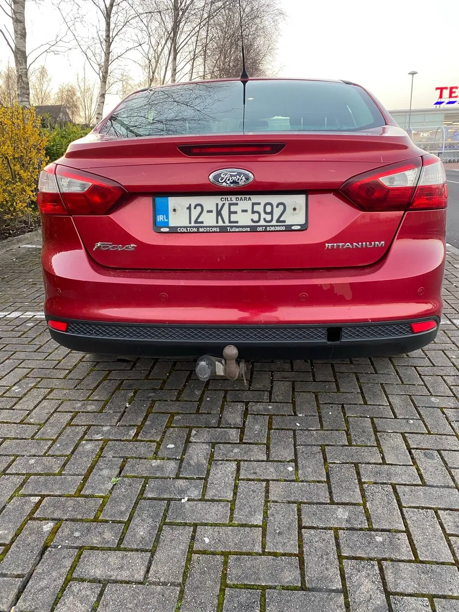 2012 Ford Focus Titanium - Image 4