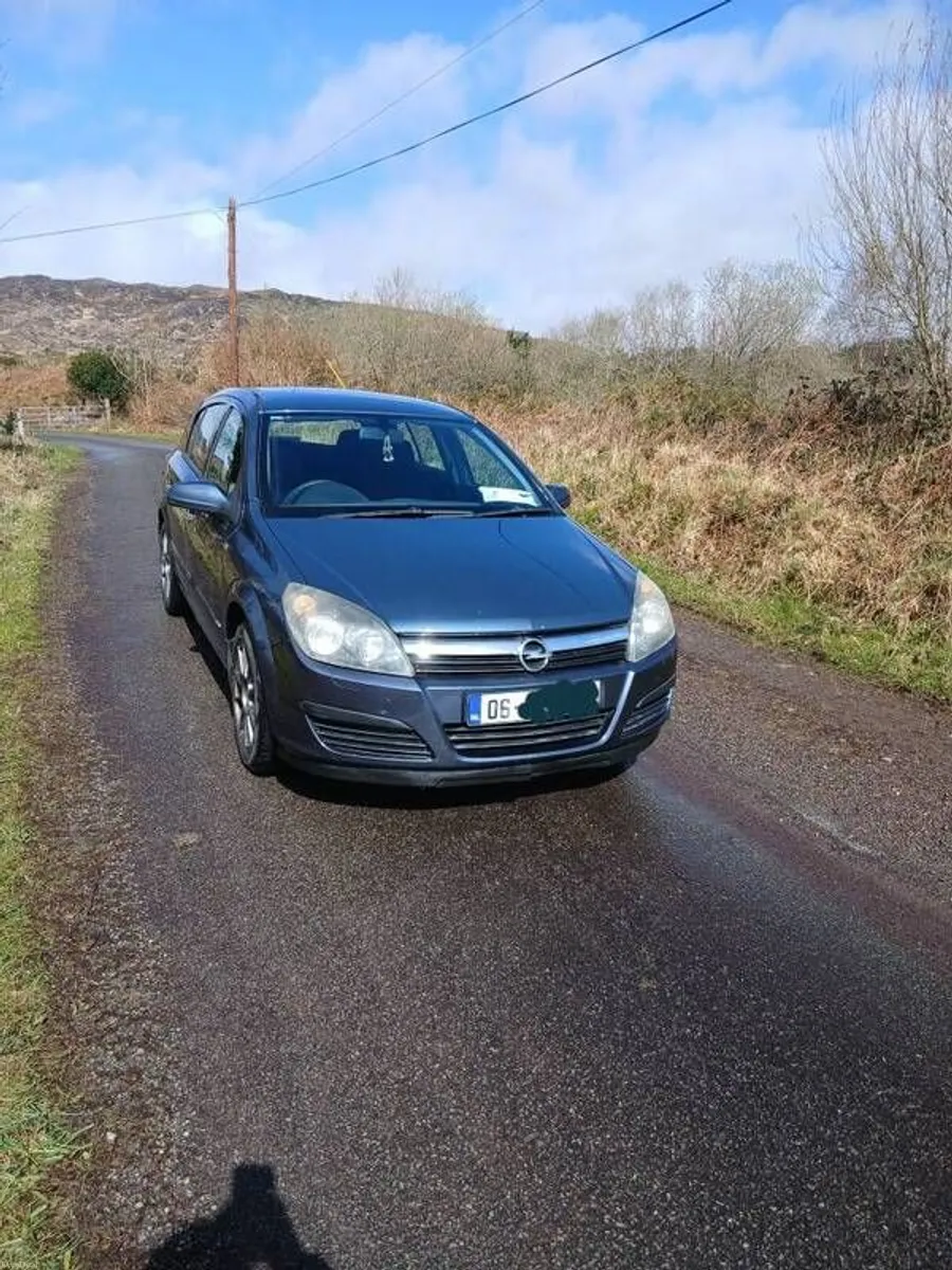 2006 Opel Astra - Image 1