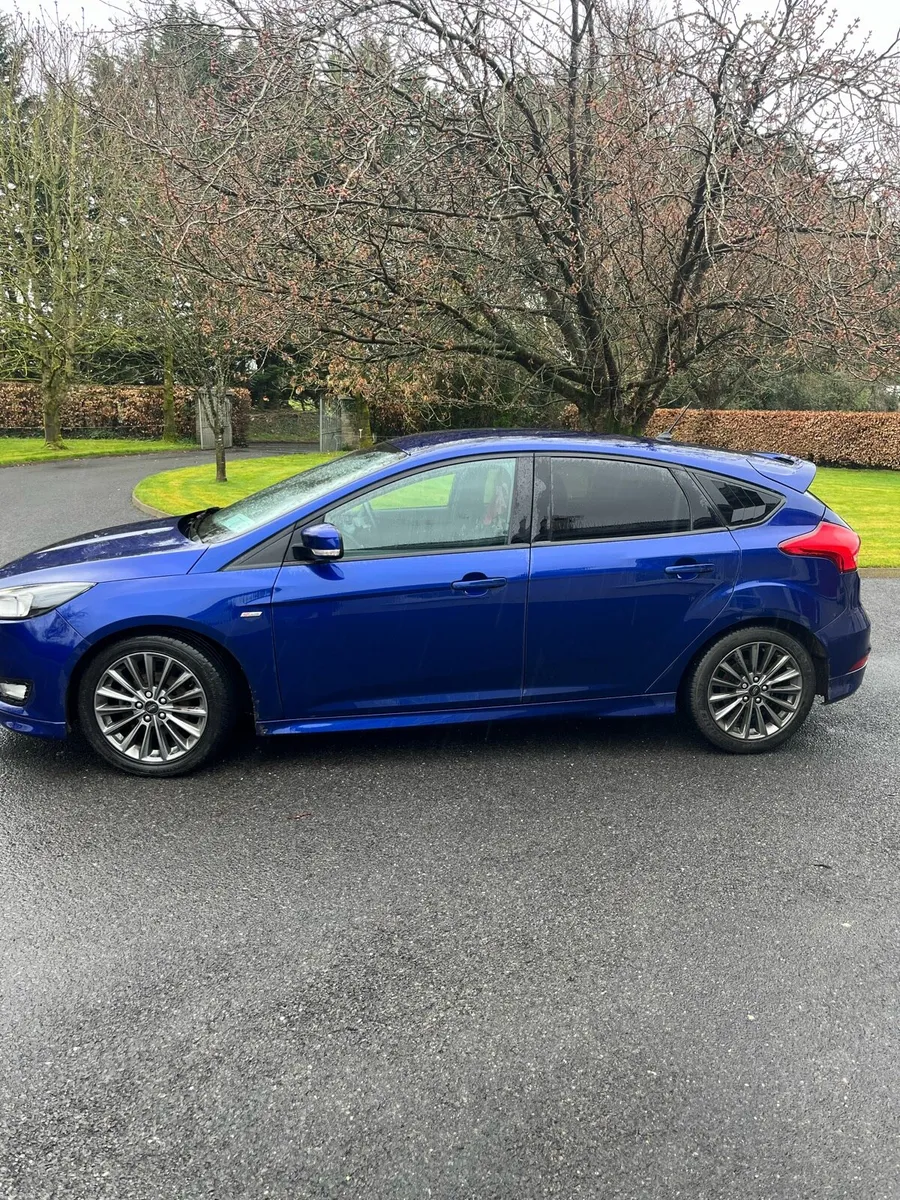 Ford Focus st line - Image 3