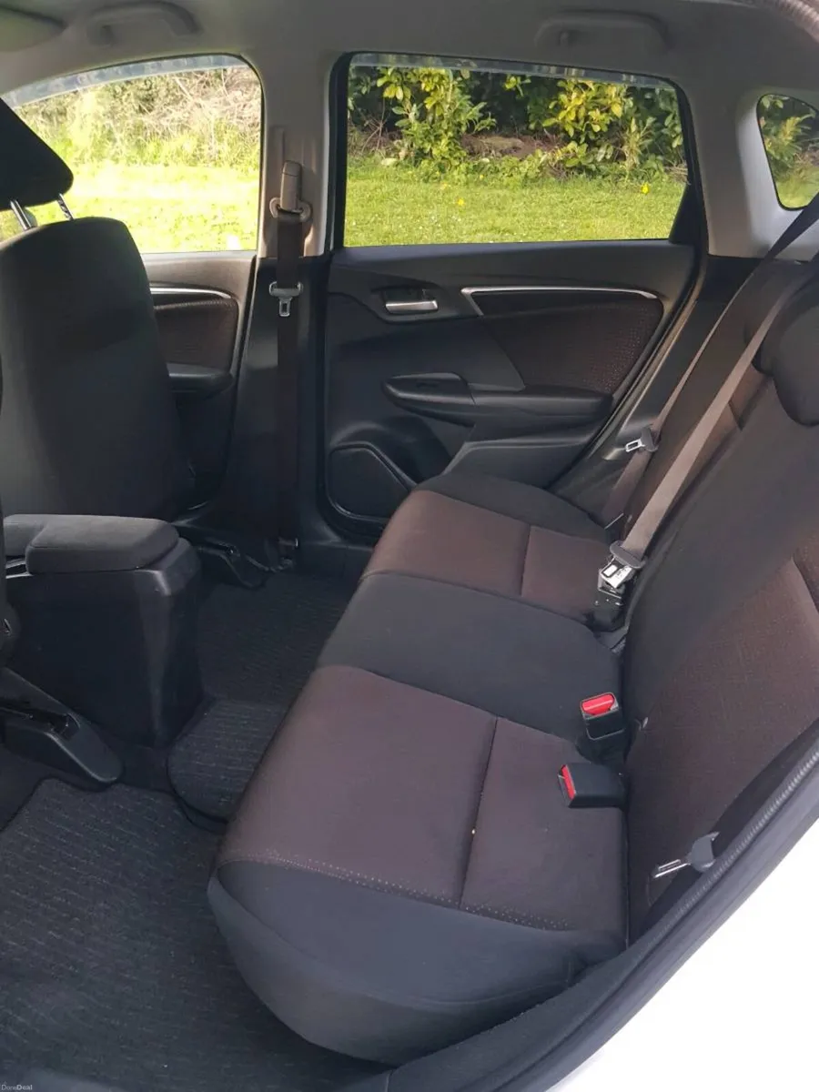 Honda Fit Hybrid, Auto, Delivery, Trade in 2 sets - Image 3