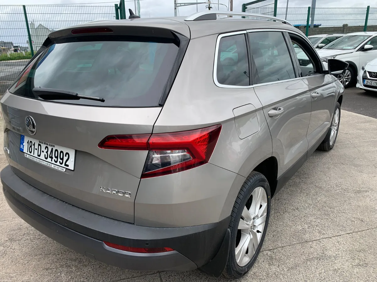 Skoda Karoq 2018 - Image 2