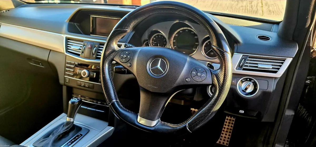 Mercedes E class Blue efficiency - Image 2
