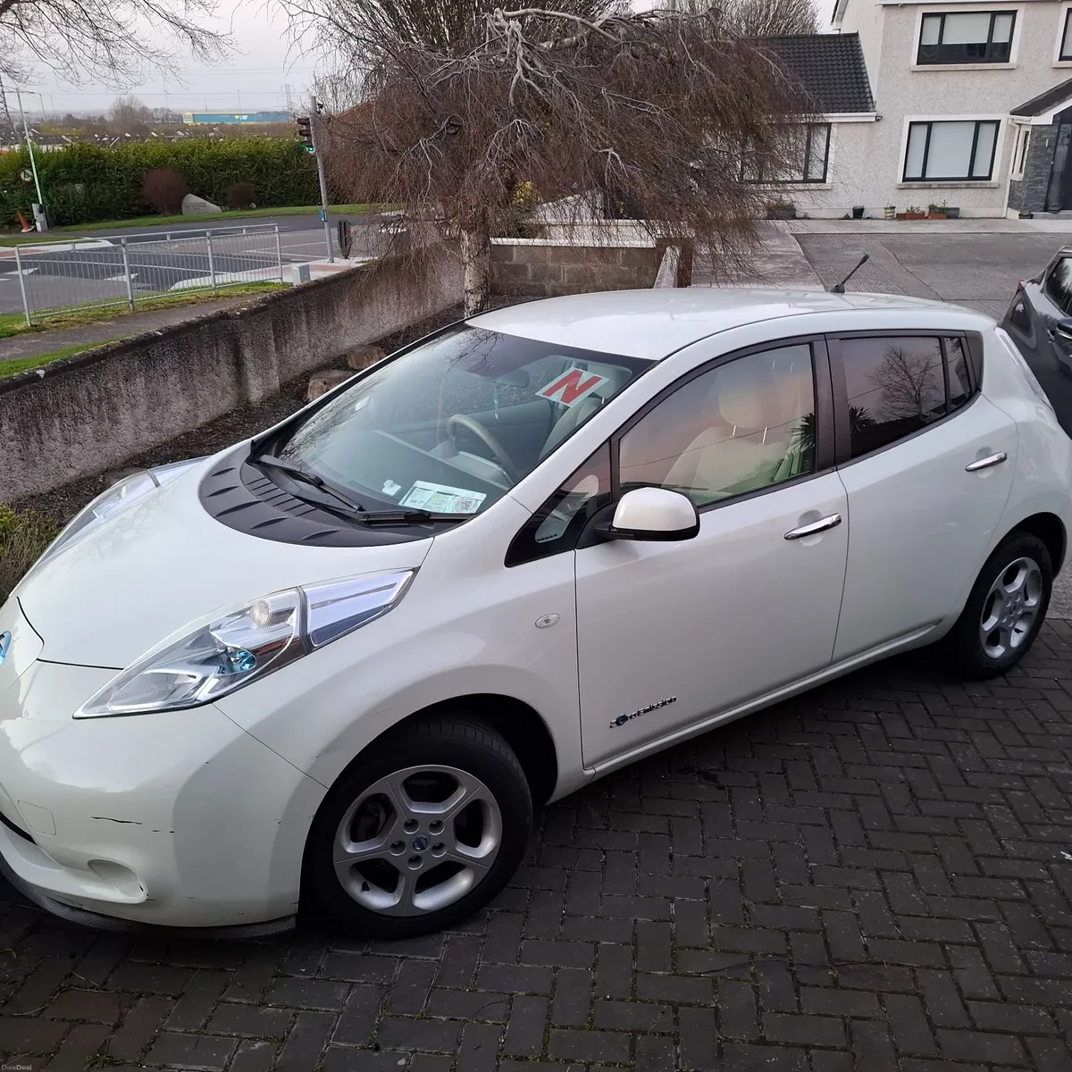 Nissan Leaf 2013 - Image 1