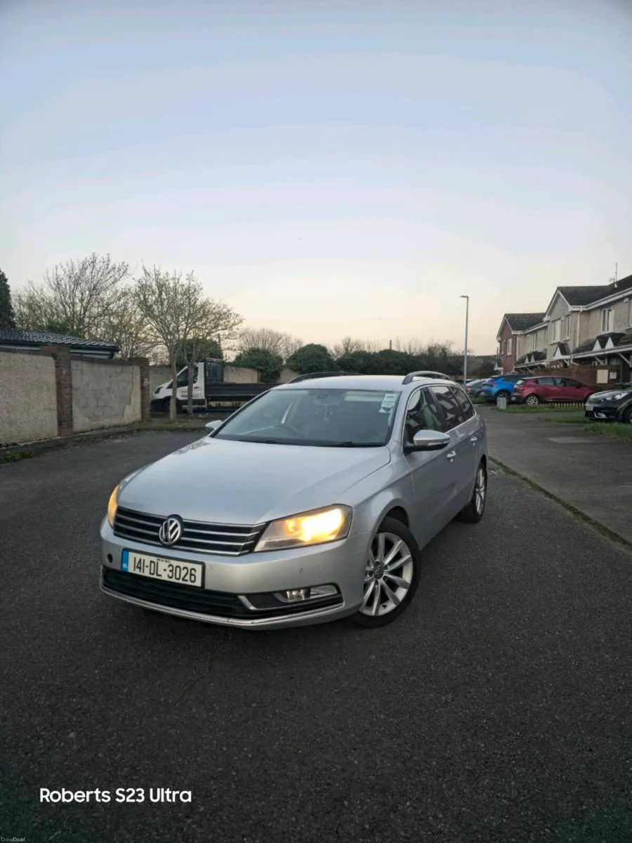 2014 Vw Passat 2L Highline Bluemotion - Image 1