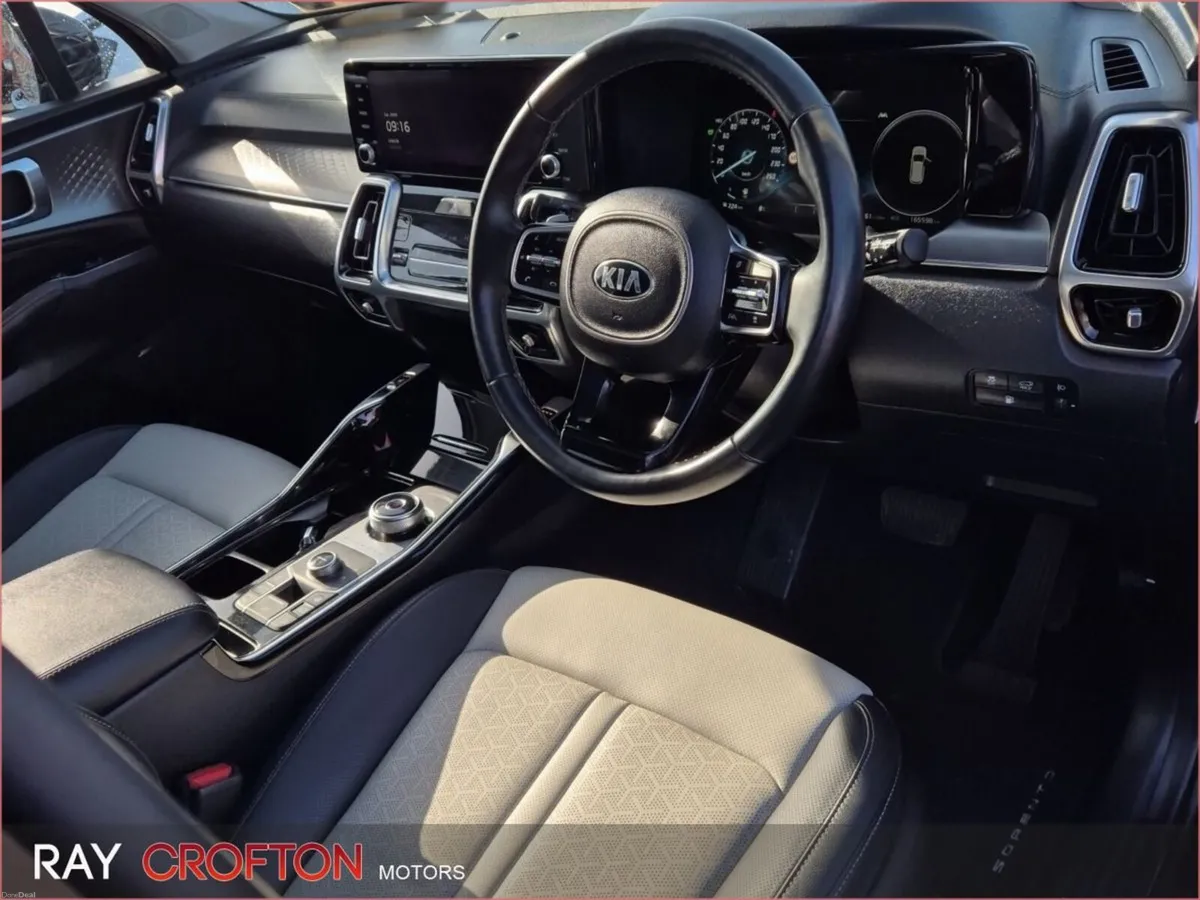 Kia Sorento 1.6 PHEV K4 4X4 7 seats - Image 3
