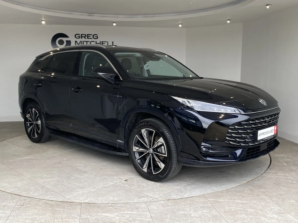 MG HS 2025 - Image 1