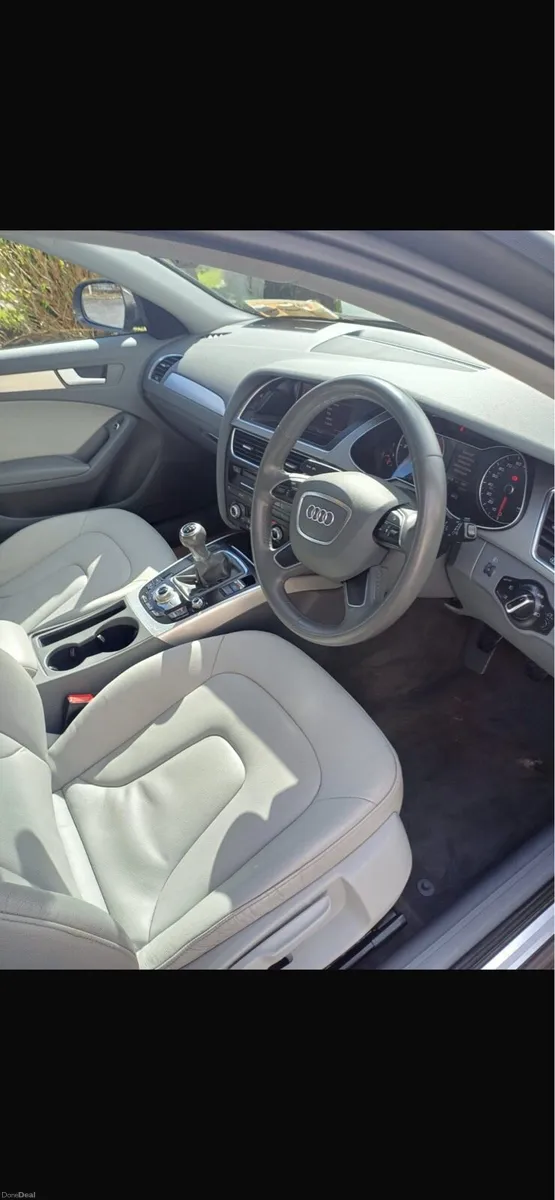 Audi A4 Estate - Image 4