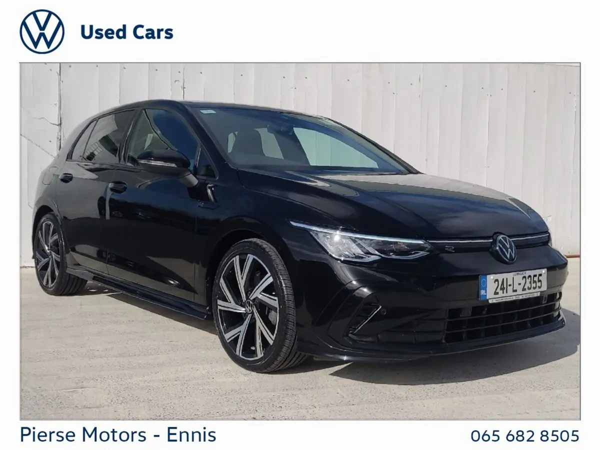 Volkswagen Golf 1.5 TSI 130HP R-Line - PAN ROOF + - Image 1