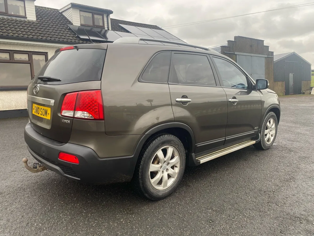 Kia Sorento - Image 2