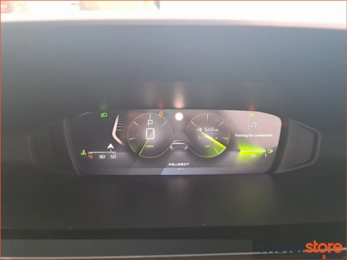 Peugeot 308 AUTO LIKE NEW CONDITION - Image 4