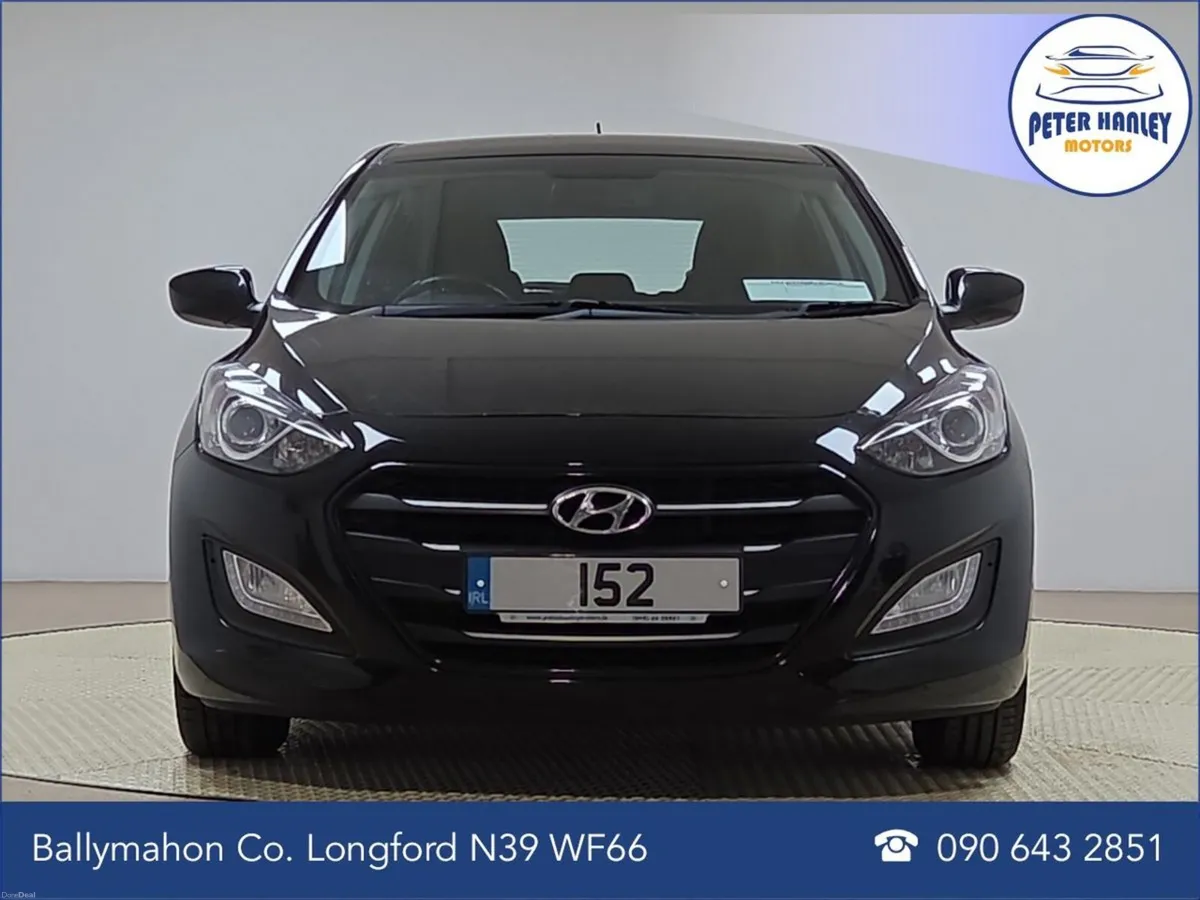 Hyundai i30 I30 Se Blue Drive Crdi  SE  CRDi 110 B - Image 2
