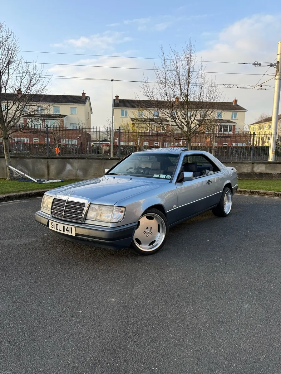 MERCEDES W124 - Image 1