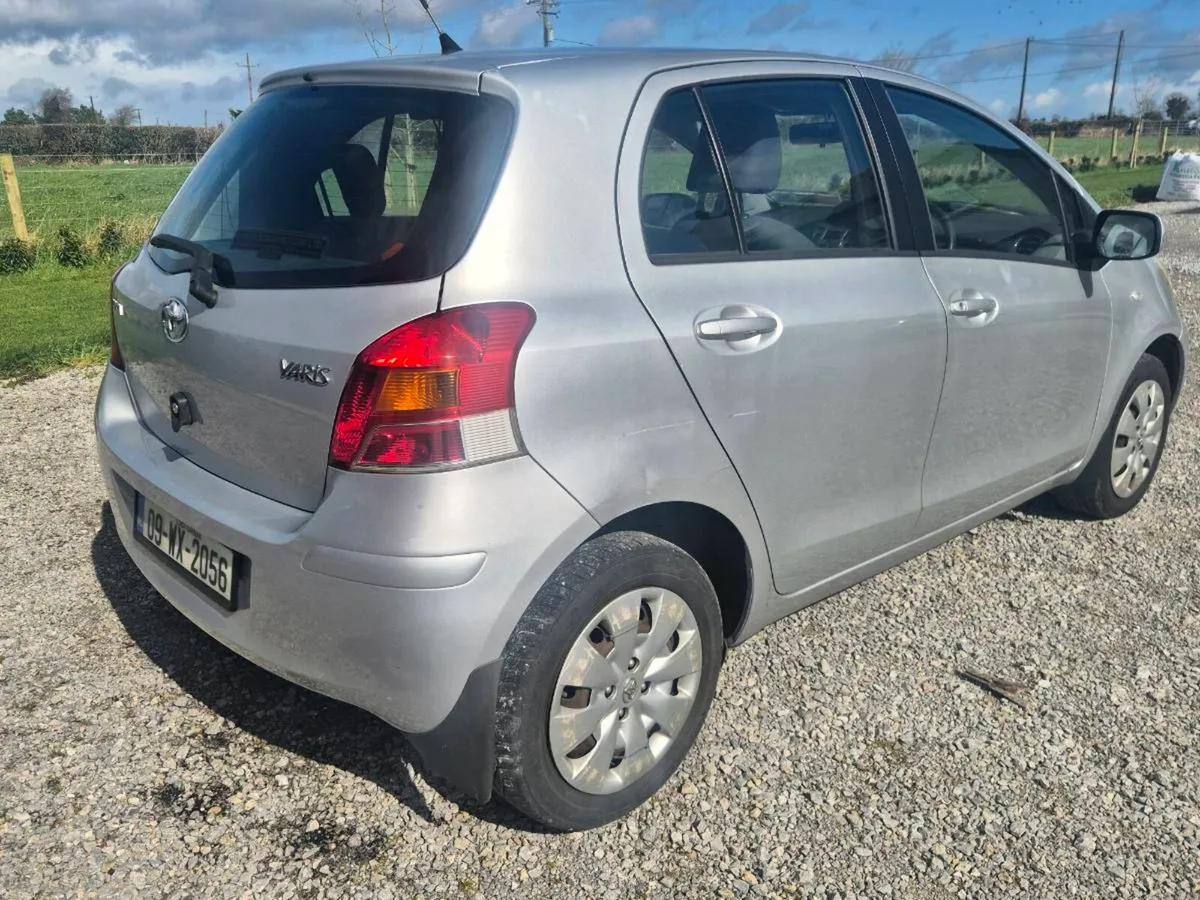 09 Toyota Yaris 1.3 Automatic NCT 12-26 - Image 2