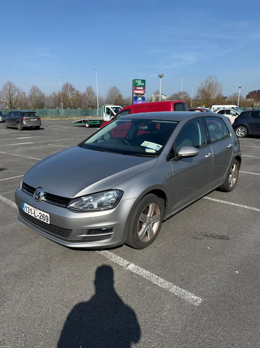 Volkswagen Golf Highline (Auto 2L Diesel 150BHP) - Image 4