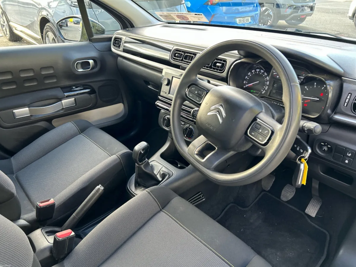 Citroen C3 FEEL PURETECH 82BHP SS 4DR - Image 6