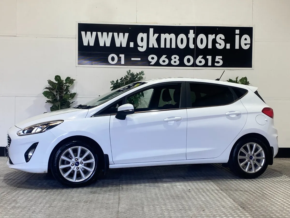 Ford Fiesta 2020//TITANIUM//LOW KLMS - Image 3