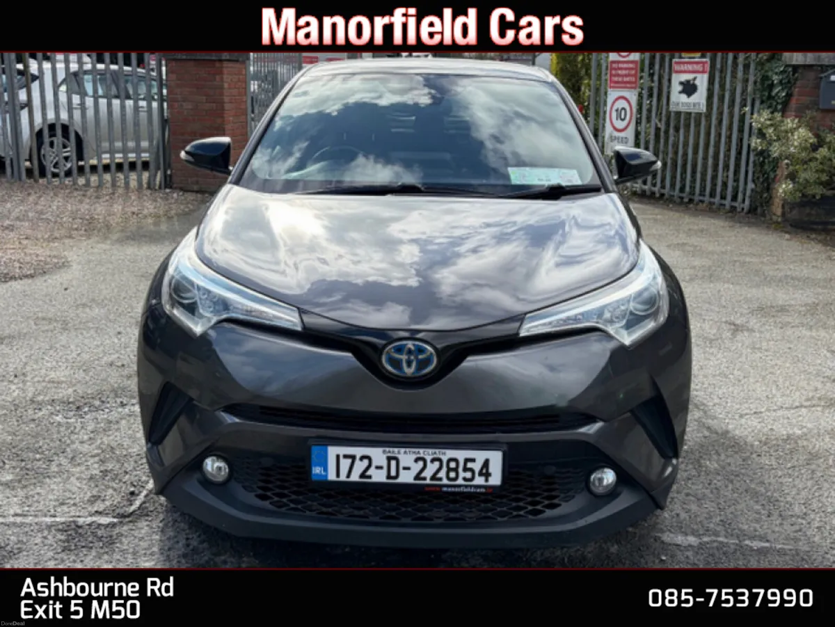 2017 172 Toyota C-HR Luna Sport 1.8 Hybrid Auto - Image 3