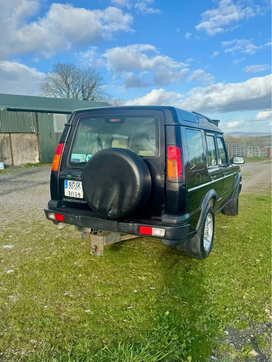 Land Rover Discovery 2 - Image 4