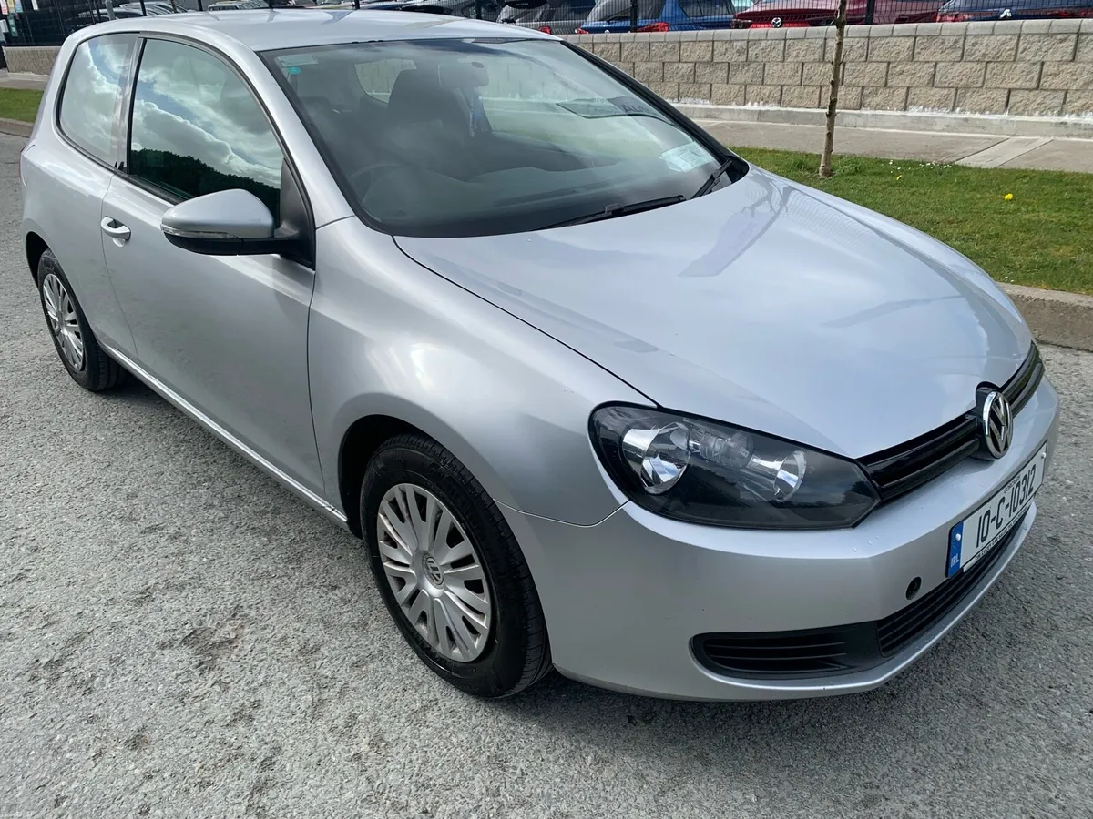 2010 Volkswagen Golf diesel, Nctd 10/26, tax 3/26 - Image 2