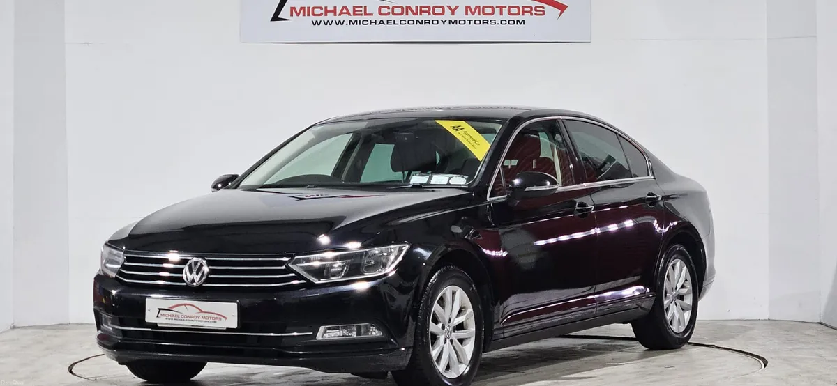 Volkswagen Passat SE BUSINESS - Image 2
