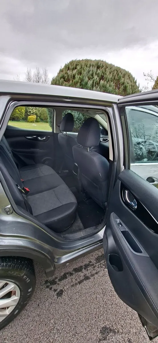 Nissan Qashqai 2017 - Image 3