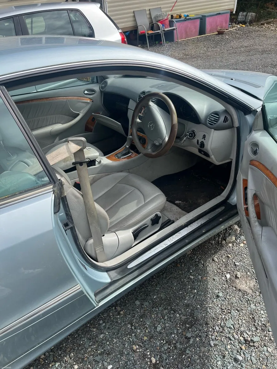 Mercedes Clk200 2005 automatic - Image 3