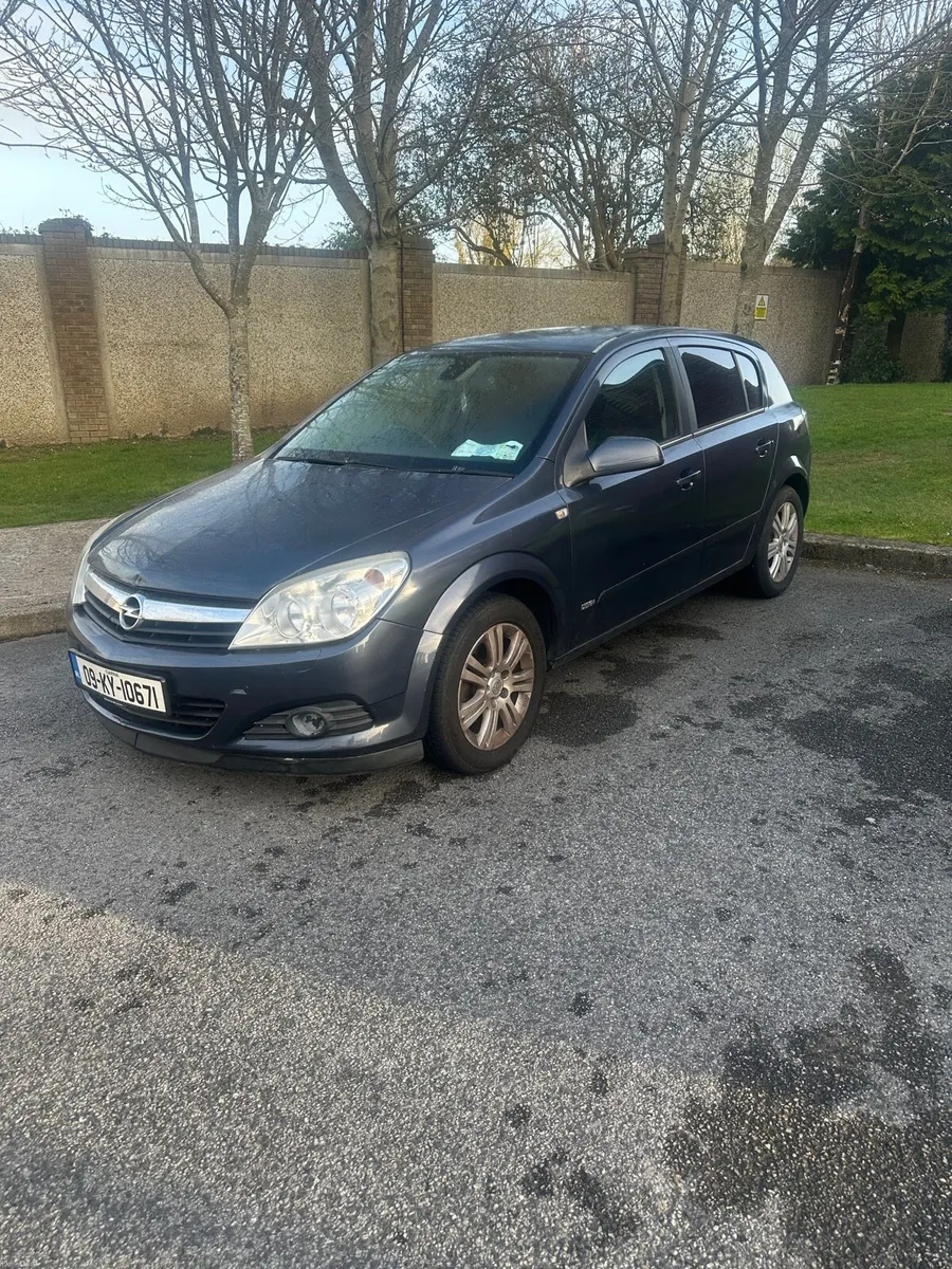 Opel Astra - Image 1