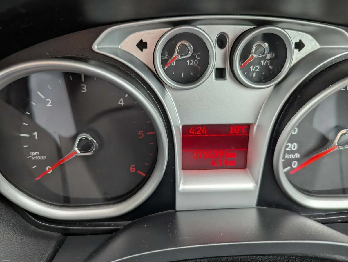 2011 FORD FOCUS 1.6 - Image 2