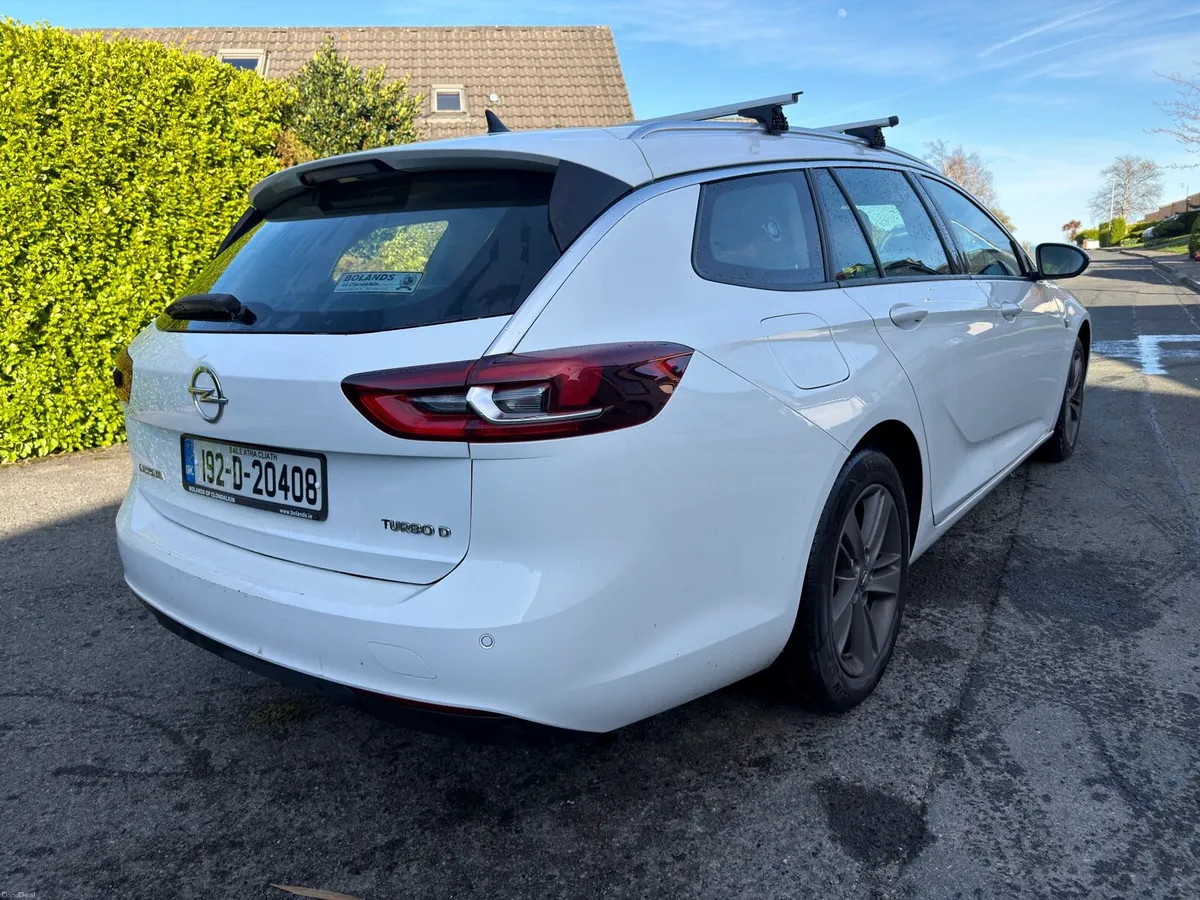 192 Opel Insignia 1.6 Estate - Image 4
