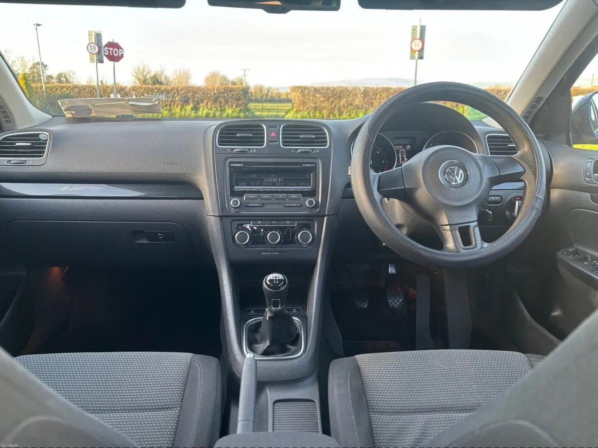 2013 Volkswagen Golf TDI 105 bhp estate high spec - Image 4
