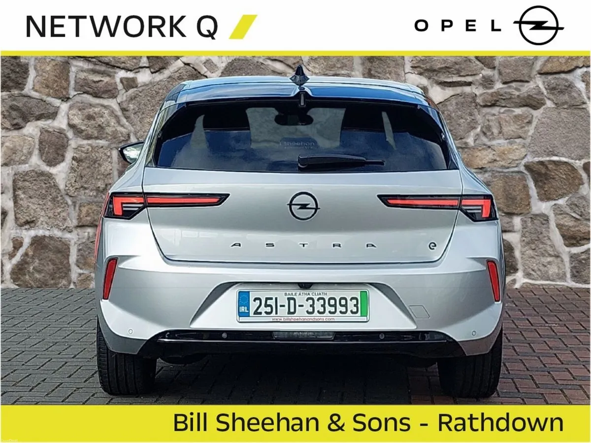 Opel Astra GS 54KWh EV 155PS - Image 6