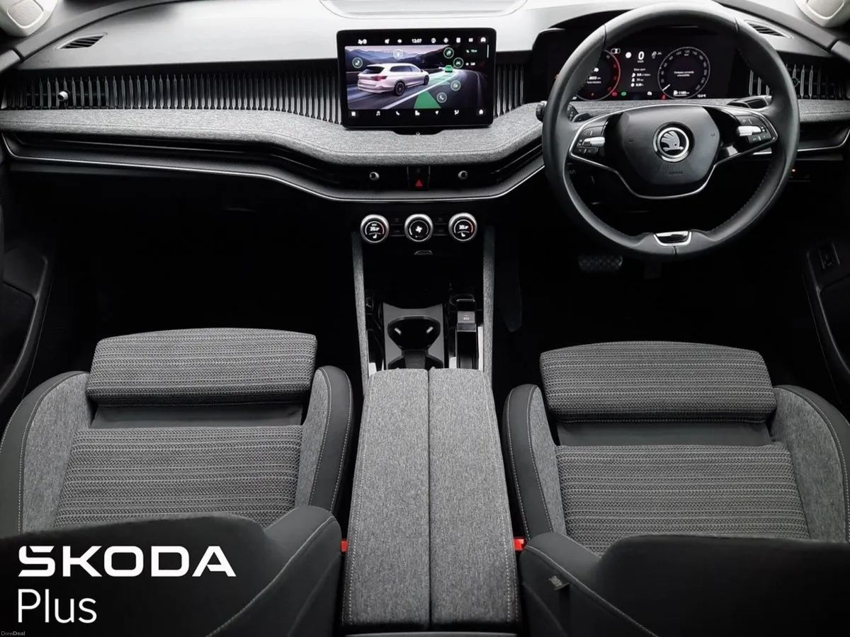 Skoda Superb **THE ALL NEW SUPERB SEL - COMBI**2.0 - Image 2