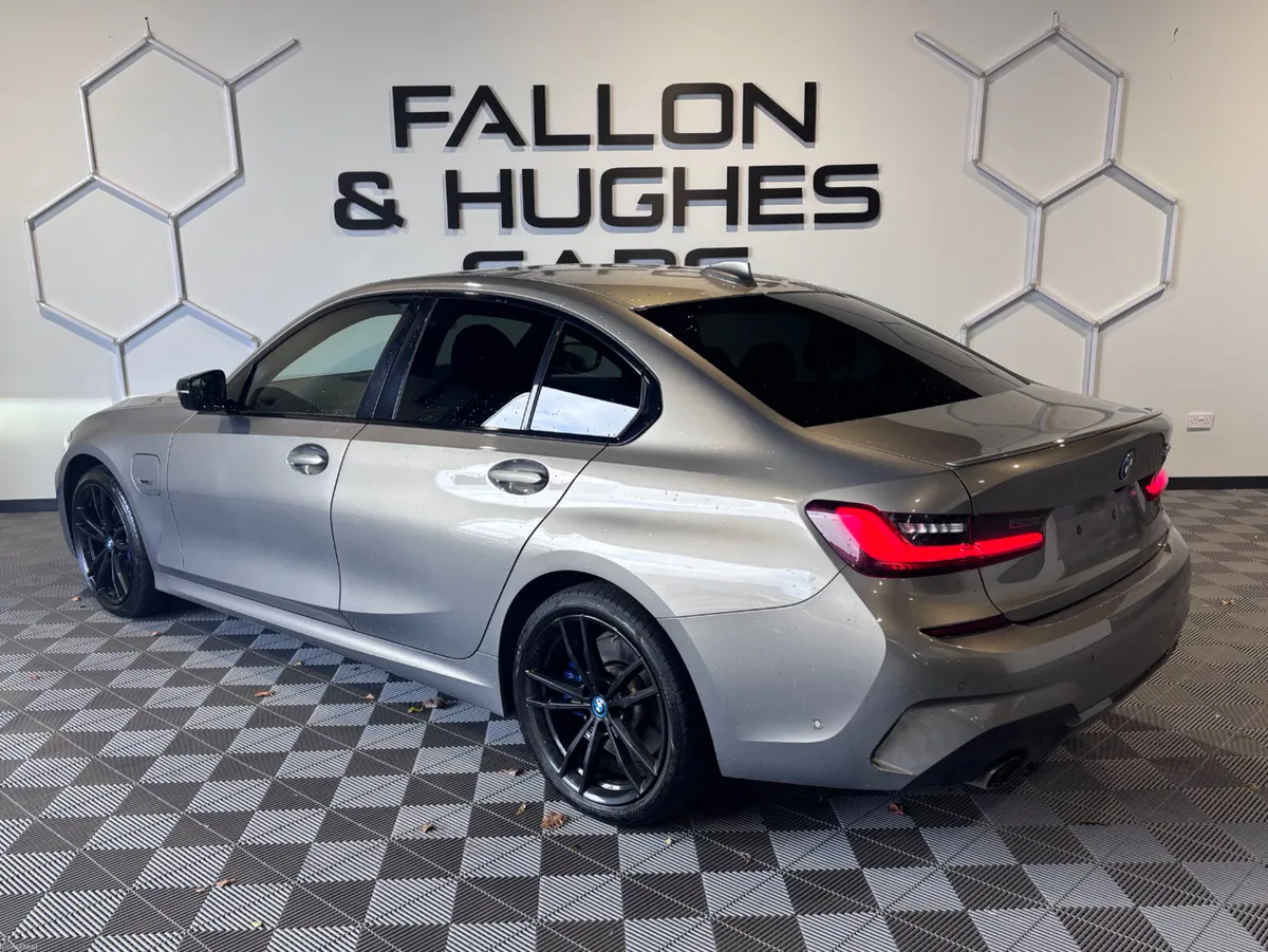 BMW 3 SERIES 330E M SPORT PRO EDITION 292BHP - Image 3