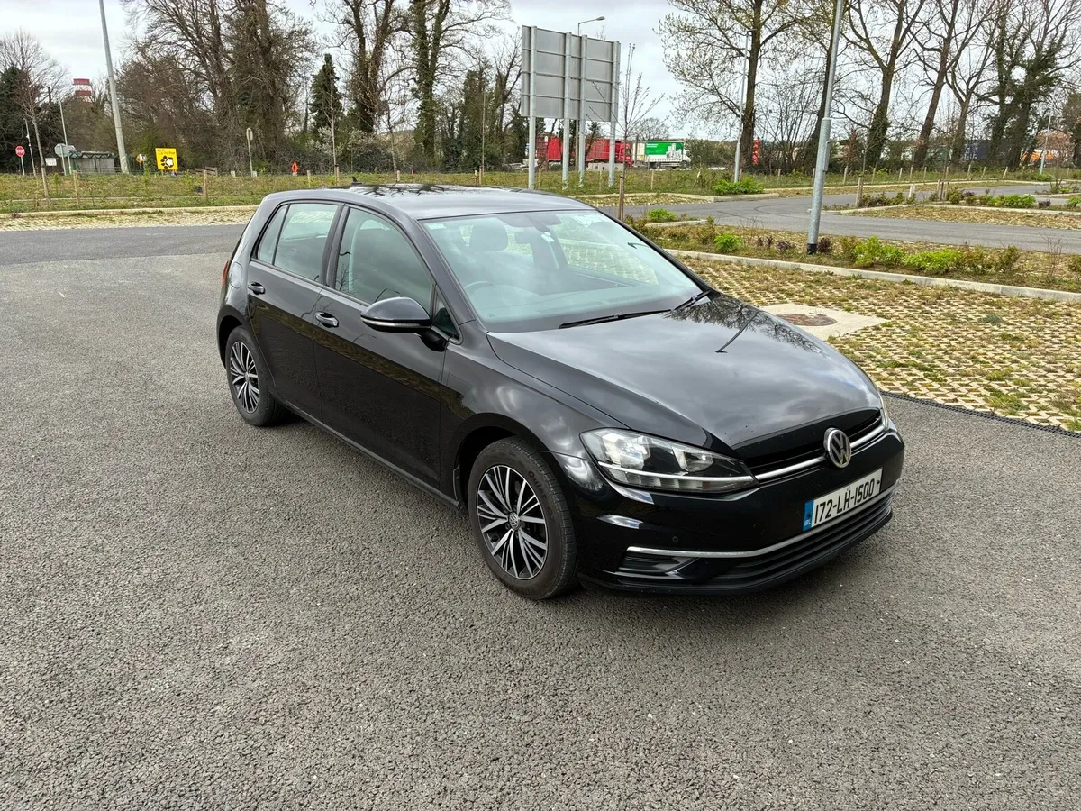 Volkswagen | Golf SE Bluemotion 1.6 TDI 115 PS Nav - Image 1